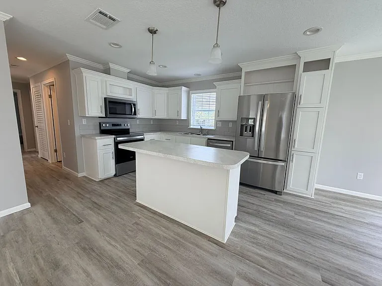 5220 SW 33rd St #13-06 — Photo 6