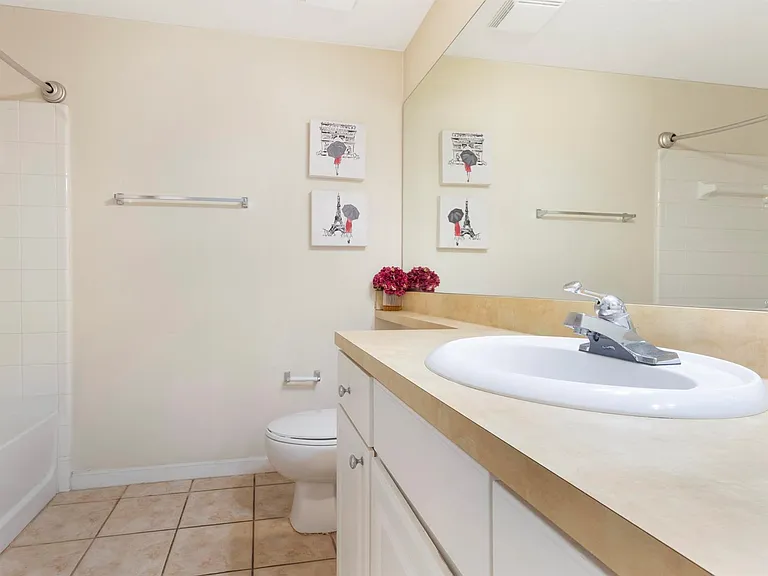 9309 Myrtlewood Cir W #9309 — Photo 14