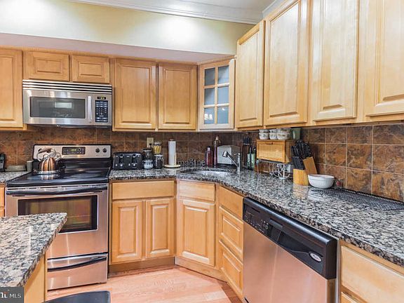 4th image of 7517 Limekiln Pike