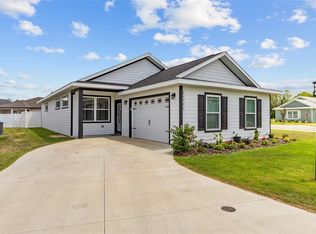 24302 SW 18th Ln, Newberry, FL 32669