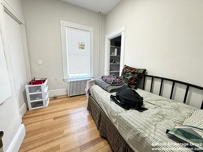 158 Boston St #2 — Photo 4