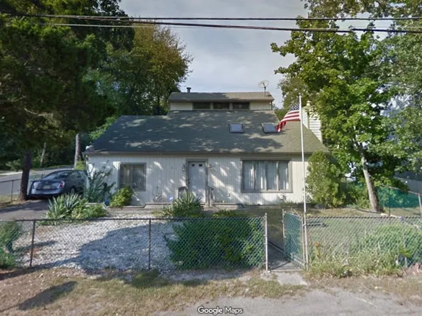 41 Letts Landing Rd, Waretown, NJ 08758