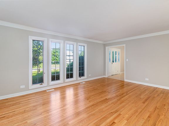 3rd image of 2341 Steeple Chase Cir W