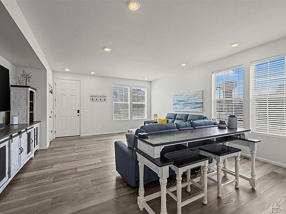 3rd image of 4605 Meadow Drive