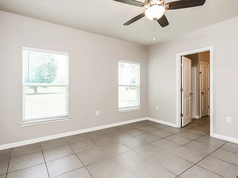 108 Milton Pl — Photo 9