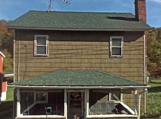 1584 Puritan Rd, Portage, PA 15946