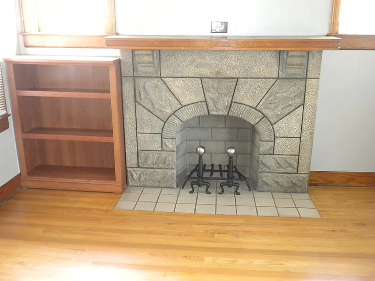 2345 Delor Ave — Photo 3