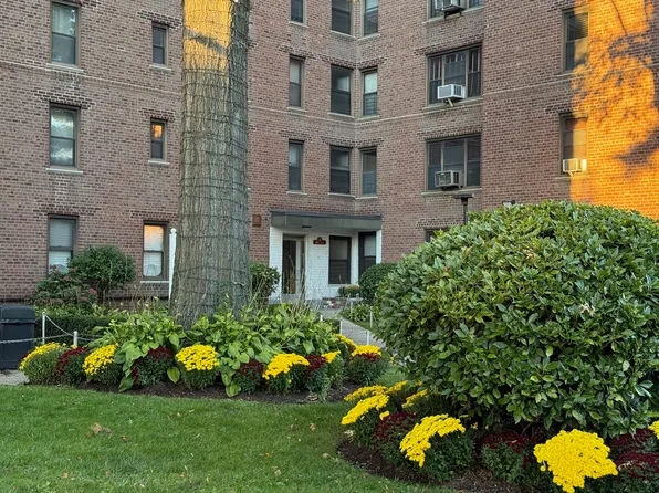 112-25 34th Avenue image 37 of 37