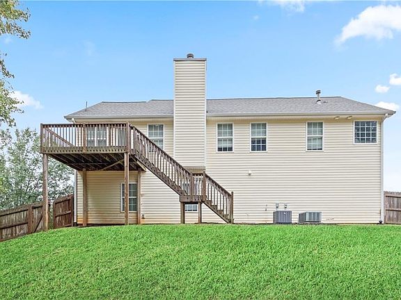 4th image of 93 Sugar Mill Dr