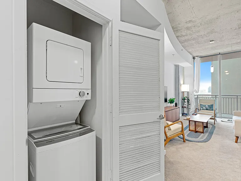 300 S Australian Ave #1101 — Photo 12