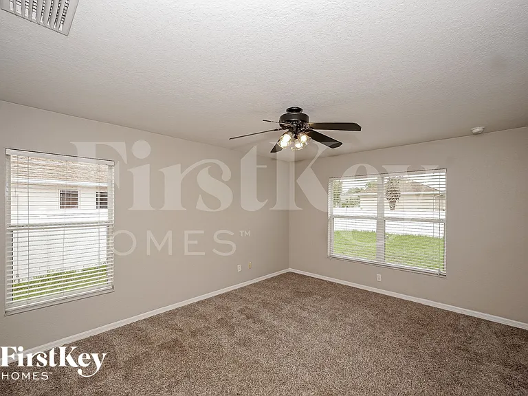 2943 Belleville Ter — Photo 10