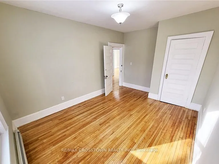406 Algonquin Ave #FRONT — Photo 18