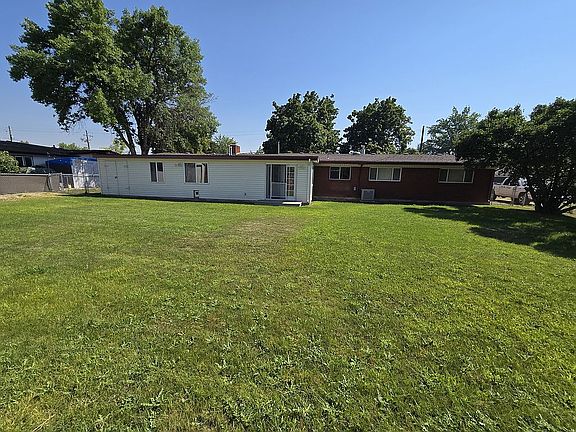 Full view of back of house