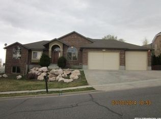 63 E 1900 N, Centerville, UT 84014