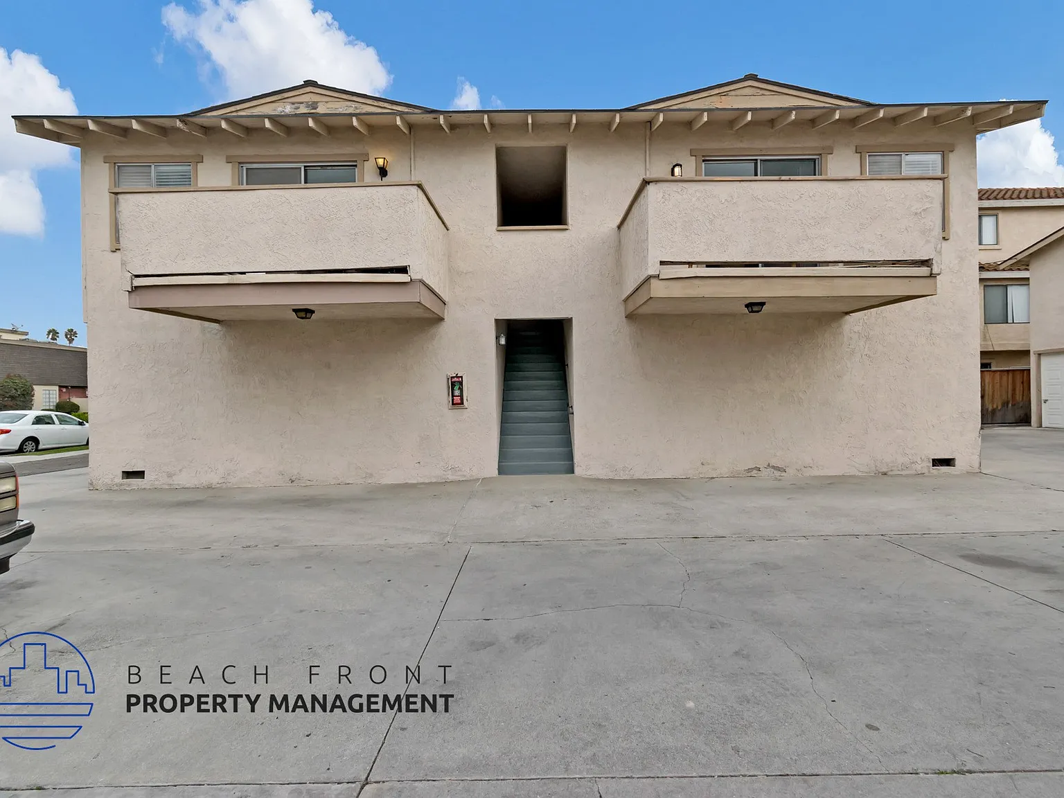 7872 Holt Dr. — Photo 2