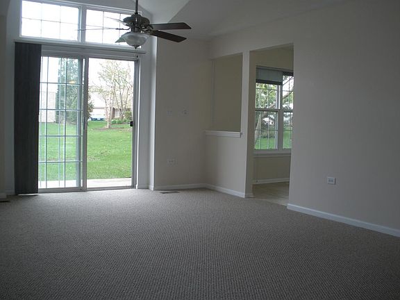 4th image of 1710 Grove Ave