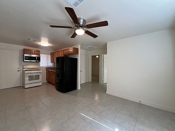 3rd image of 5026 N 17th Ave APT 2