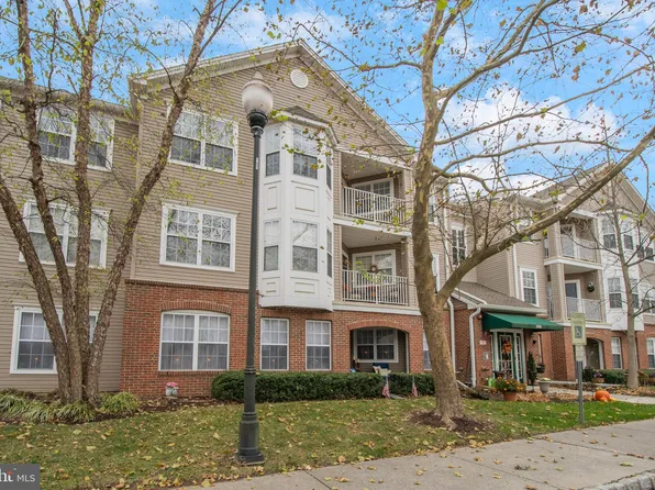 511 Mowat Cir, Hamilton, NJ 08690