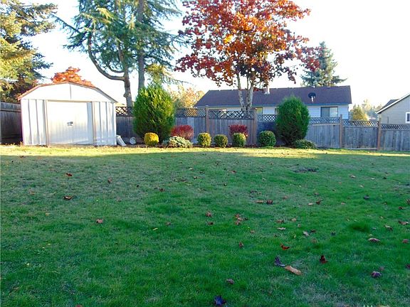 5th image of 11825 SE 261st Pl