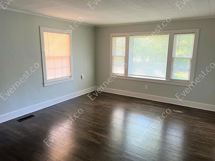 795 Heflin Ave E — Photo 8