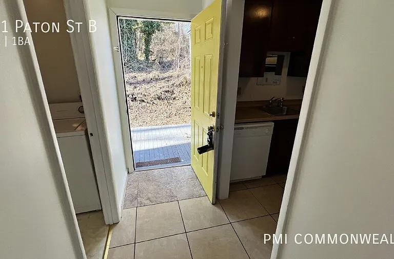 301 Paton St #B — Photo 7