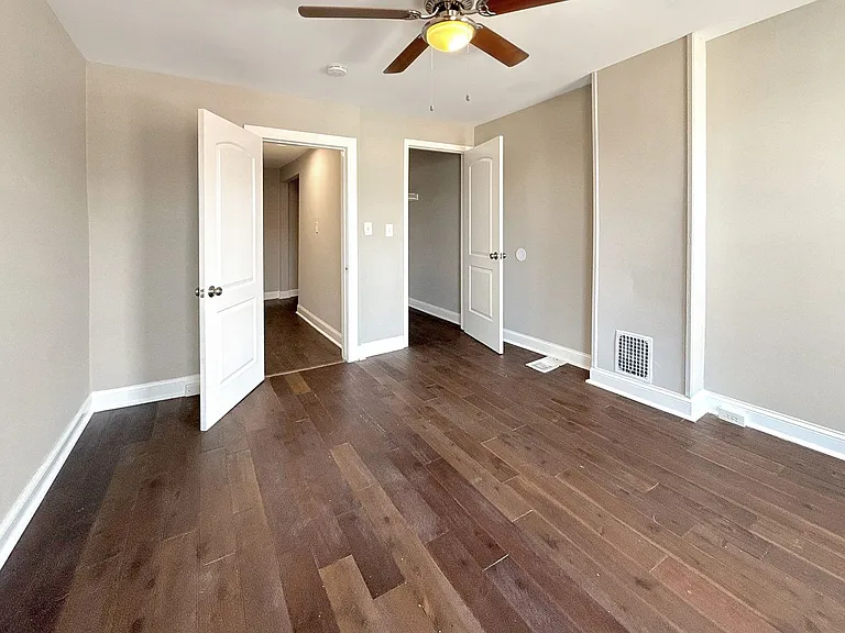 1163 Cleveland St — Photo 14