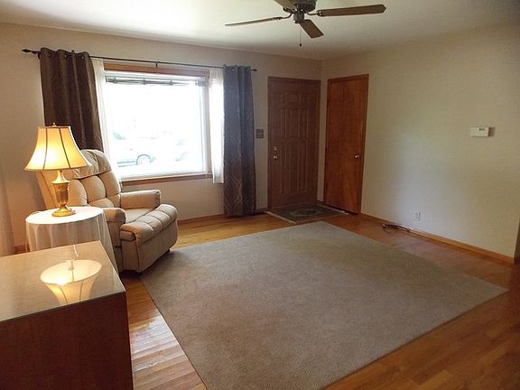 2nd image of 1722 Seaman Ave