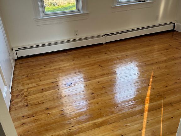4th image of 20 Metcalf Ave #1