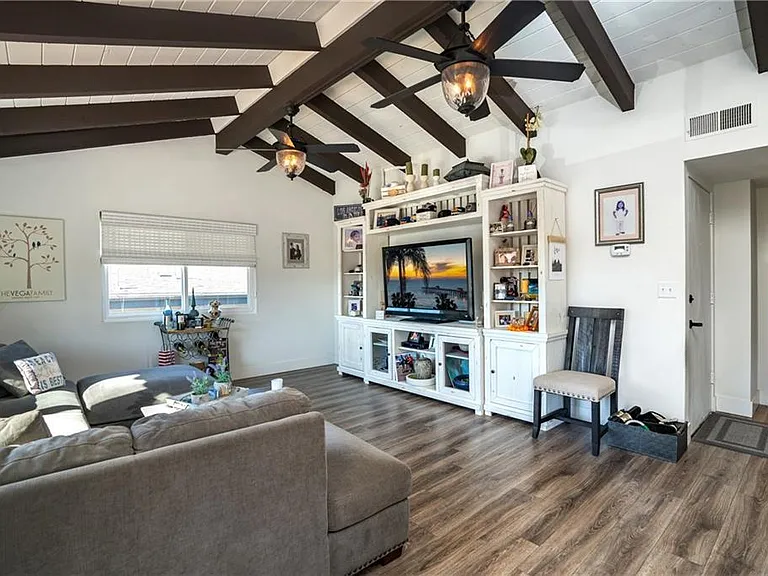 236 Avenida Serra #A — Photo 10