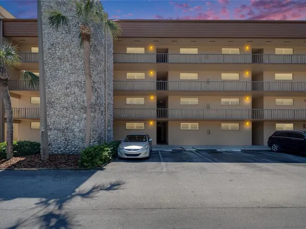 5820 N Church Ave Unit 241, Tampa, FL 33614
