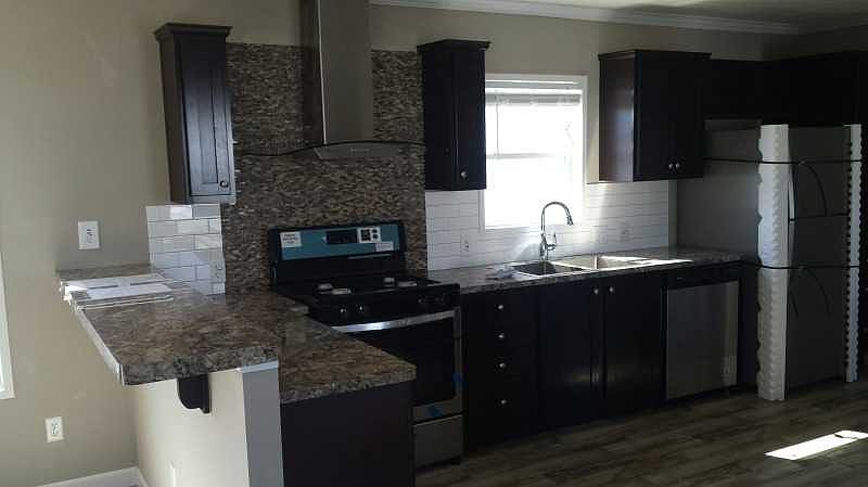 2nd image of 4227 Swan Dr
