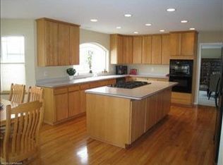 3411 Southbluff Cir, Anchorage, AK 99515