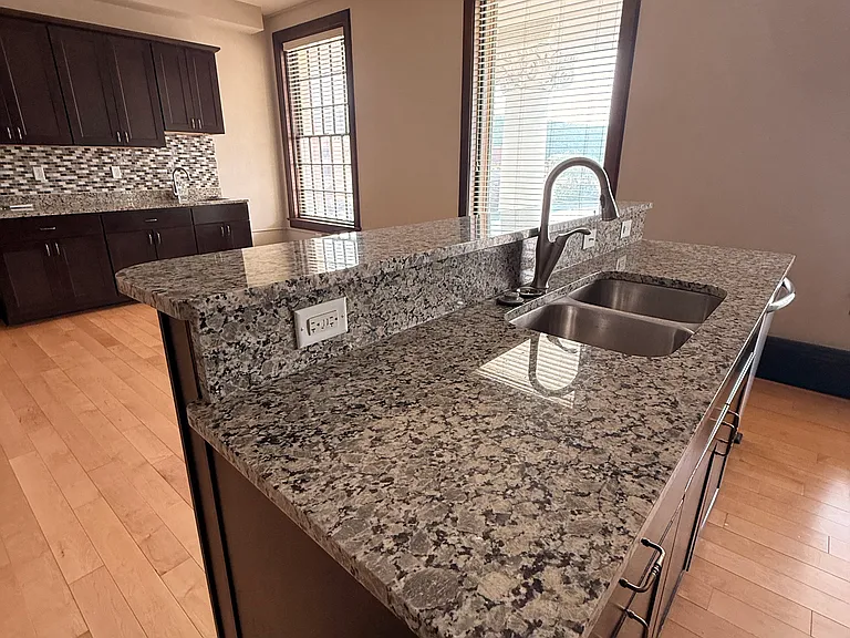 City Club Apartments — Photo 29