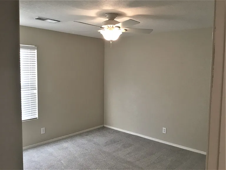 4910 Dolores Hidalgo Dr SE — Photo 16
