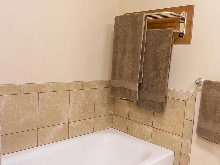 2976 Clover Ridge Dr — Photo 25