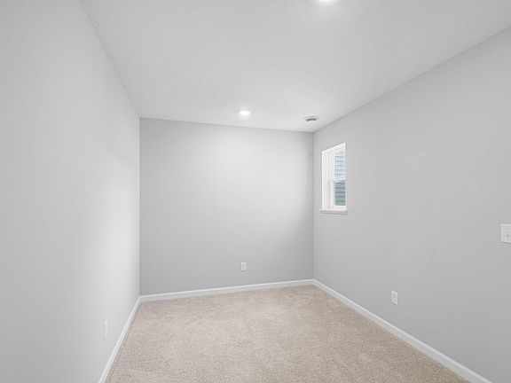 5th image of 10308 Birchwood Cir
