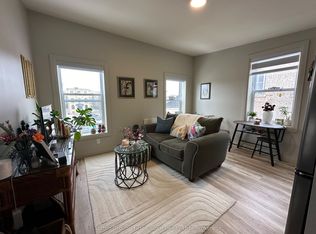 62 Wellington St, Stratford, ON N5A 2L2