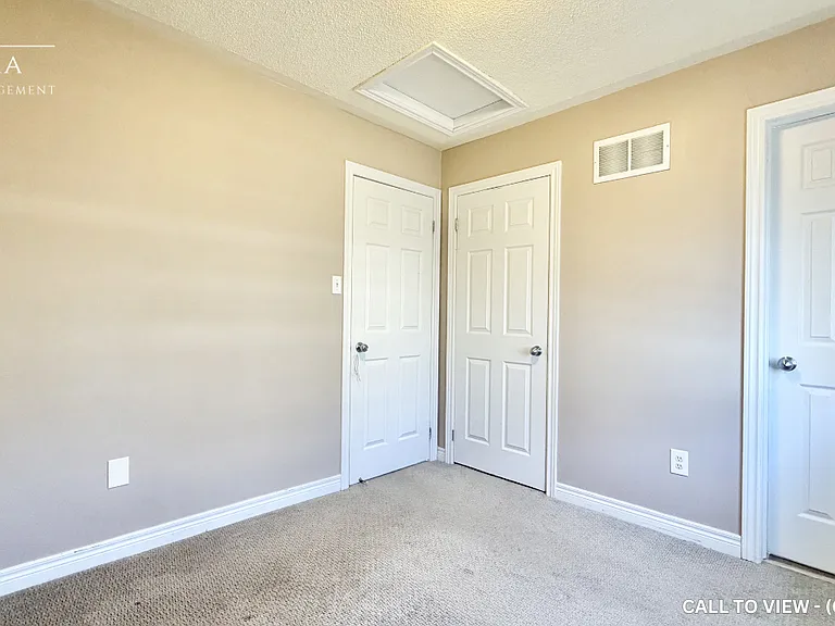 49 Innisvale Dr — Photo 10