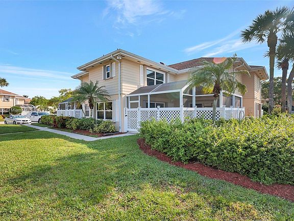 4th image of 3604 Medford Ct #3604