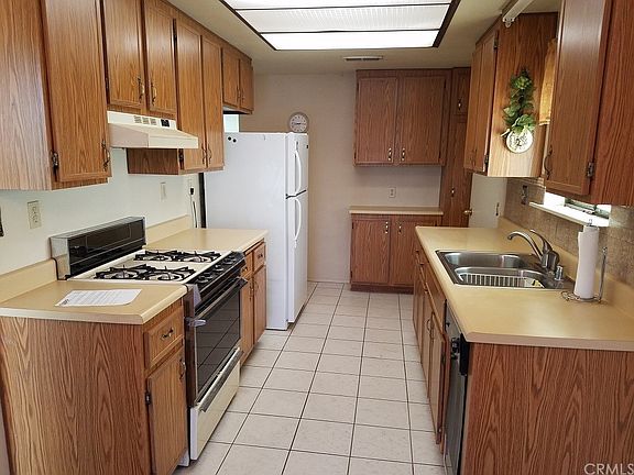 3rd image of 28180 Calle Gaviota