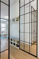Sold by Avenue Real Estate