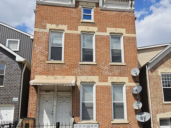 2216 W 21st Pl #3F, Chicago, IL 60608
