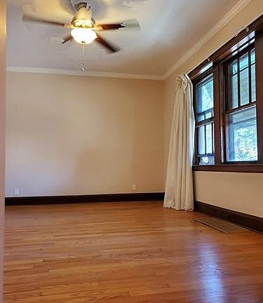 4th image of 3739 Wenonah Ave