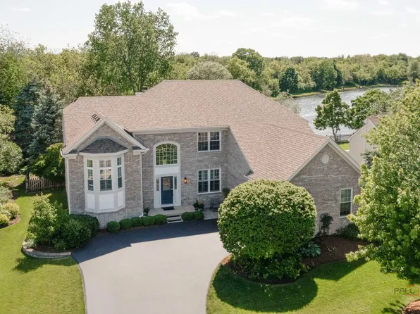 913 Eaton Ct, Lake Villa, IL 60046