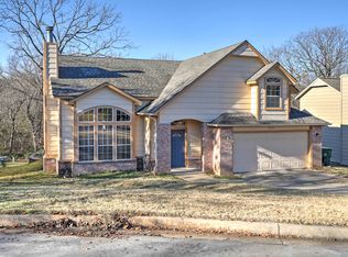 3716 S 74th West Ct, Tulsa, OK 74107