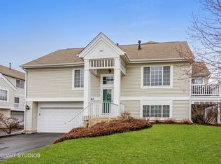 60 Cherbourg Ct #47-1, Wheeling, IL 60090