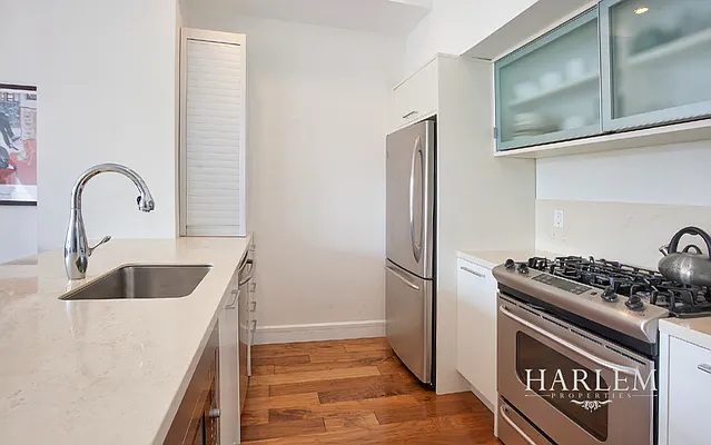 Sold by Harlem Properties | media 9