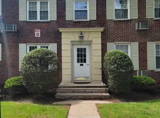 41 Parkway Vlg #41B, Cranford, NJ 07016