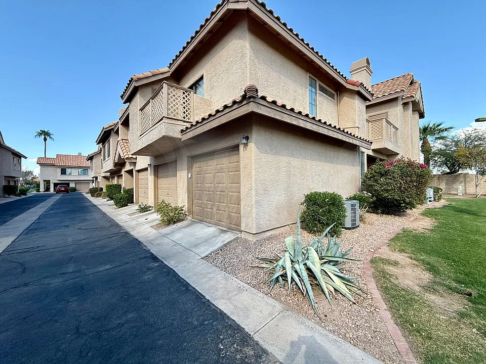 1001 N Pasadena #66