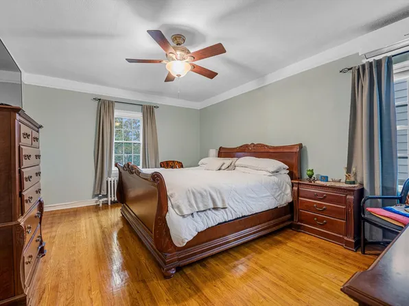 215-18 48th Avenue image 6 of 21